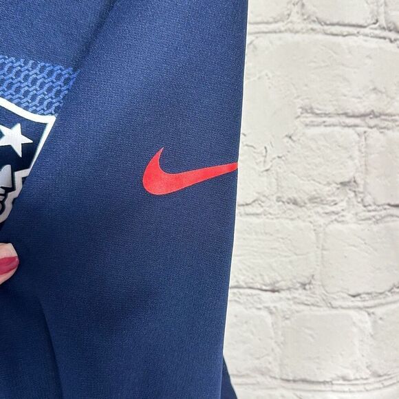 New England Patriots Nike Therma Fit NFL Football Hoodie size XL - Picture 4 of 8